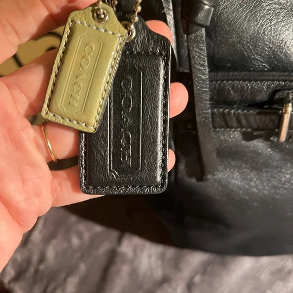 Coach Chelsea Ashlyn Hobo Bag - Black Leather - Picture 3 of 16